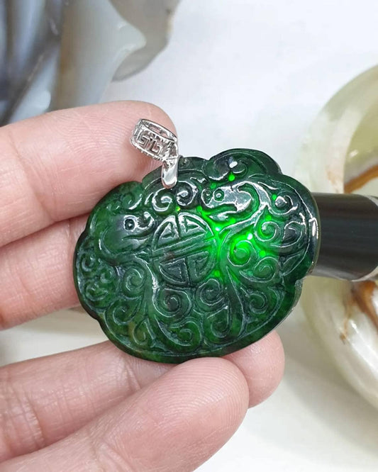 Jade Ru Yi Dragon Pendant 18K White Gold Type A Natural Jadeite