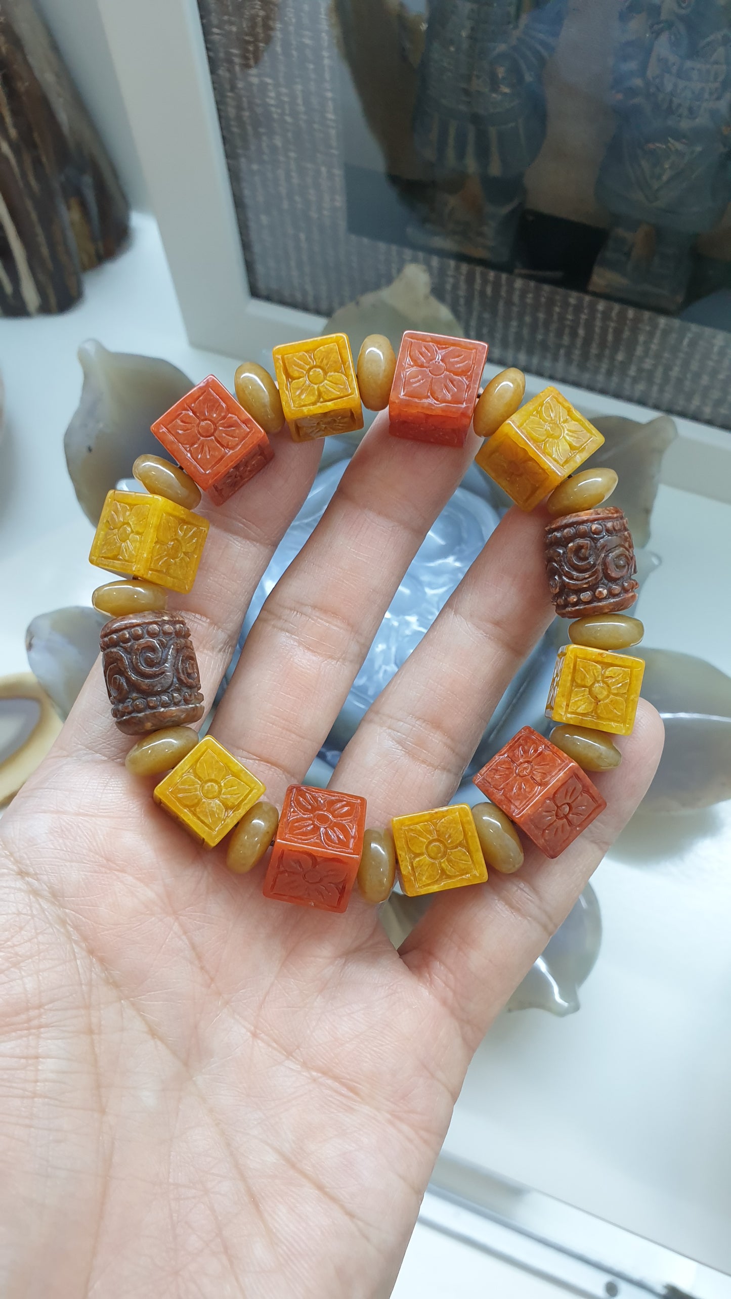 Tricolored Jade Beaded Bracelet with Ruyi & 4-Leaf Clover