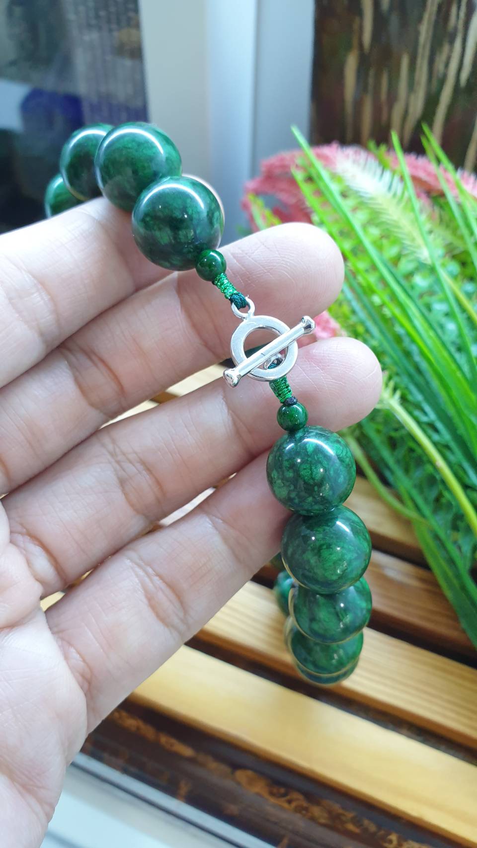 Mawsitsit Jade Necklace 18inch 9K White Gold Toggle Type A 14.5mm Myanmar Beads
