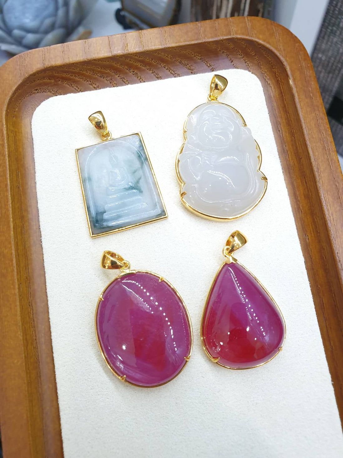 Custom Ruby & Jade Pendants in 18K Gold – Simple, Elegant Bezels