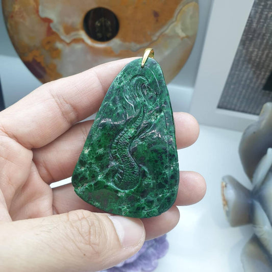 Vintage Mawsitsit Dragon Pendant - Solid 18K Gold Bail