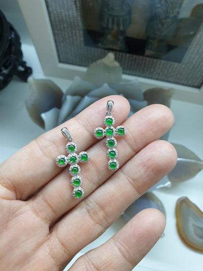 Imperial Jade Cross Pendant | Sterling Silver | Fei Cui Type A Natural Jadeite