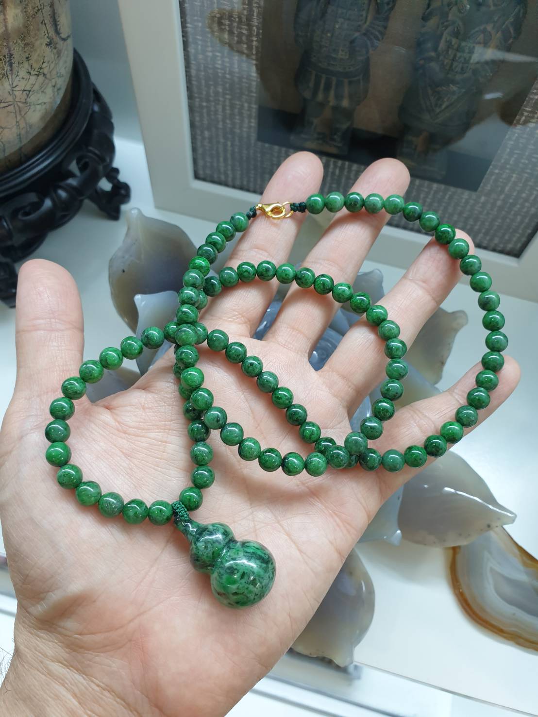 Jade Hulu Gourd on Maw Sit Sit Beaded Necklace | 9K Gold Lobster Lock | His or Hers Statement Jade Necklace