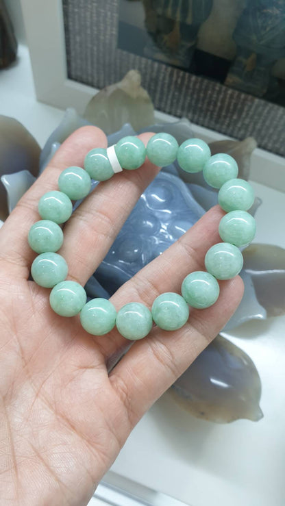 Jade Bracelet, Top-Grade Apple Green Jadeite Beads