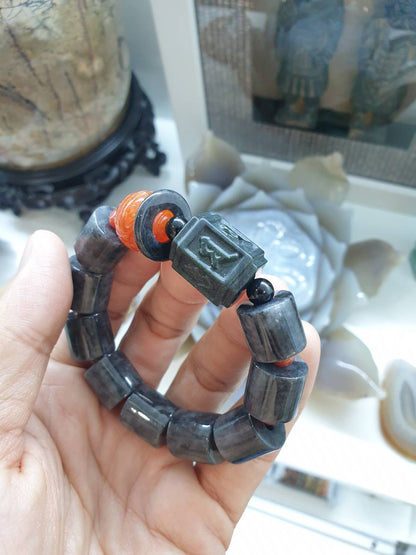 Black Jade Bracelet (16 cm) – Signature Style | Orginal Jadeite Beads | His or Hers Unique Wrist Candy