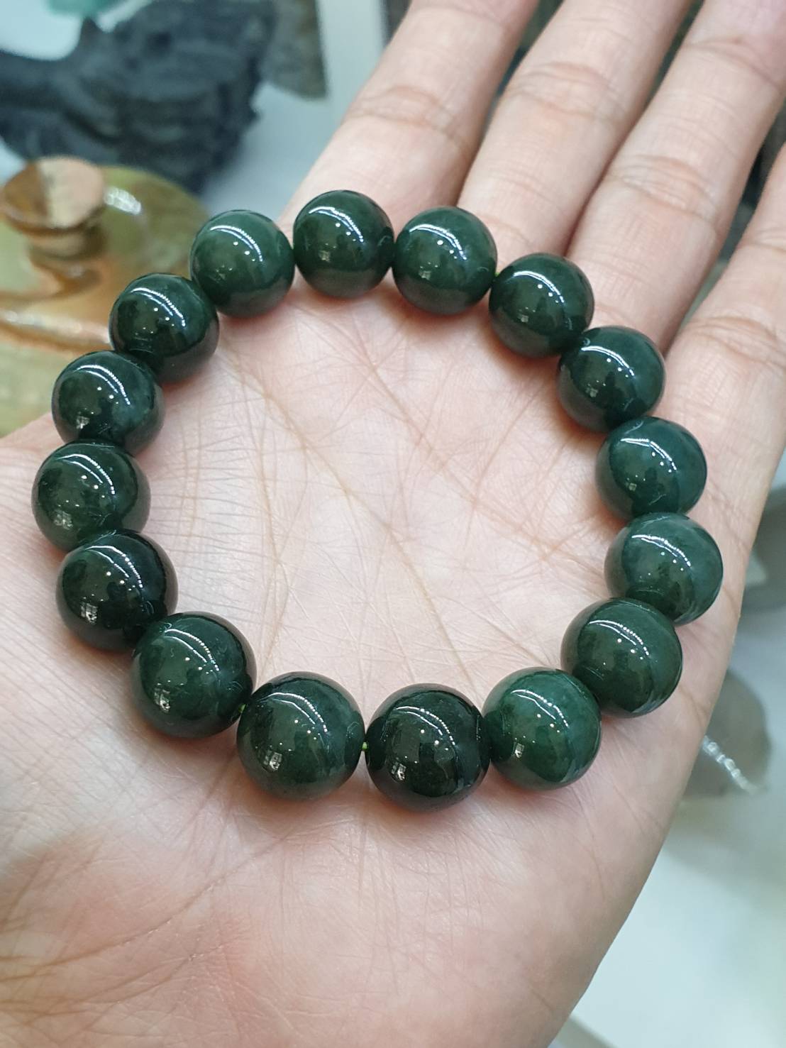 Gent's Style Black-Green Jade Bracelet (17 cm) | Type A Jadeite Vintage Beads | Gift Idea For Him 🎁