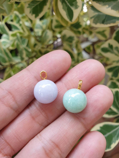 Jade Bead Classic Pendant Solid 18K Gold Type A Natural Jadeite