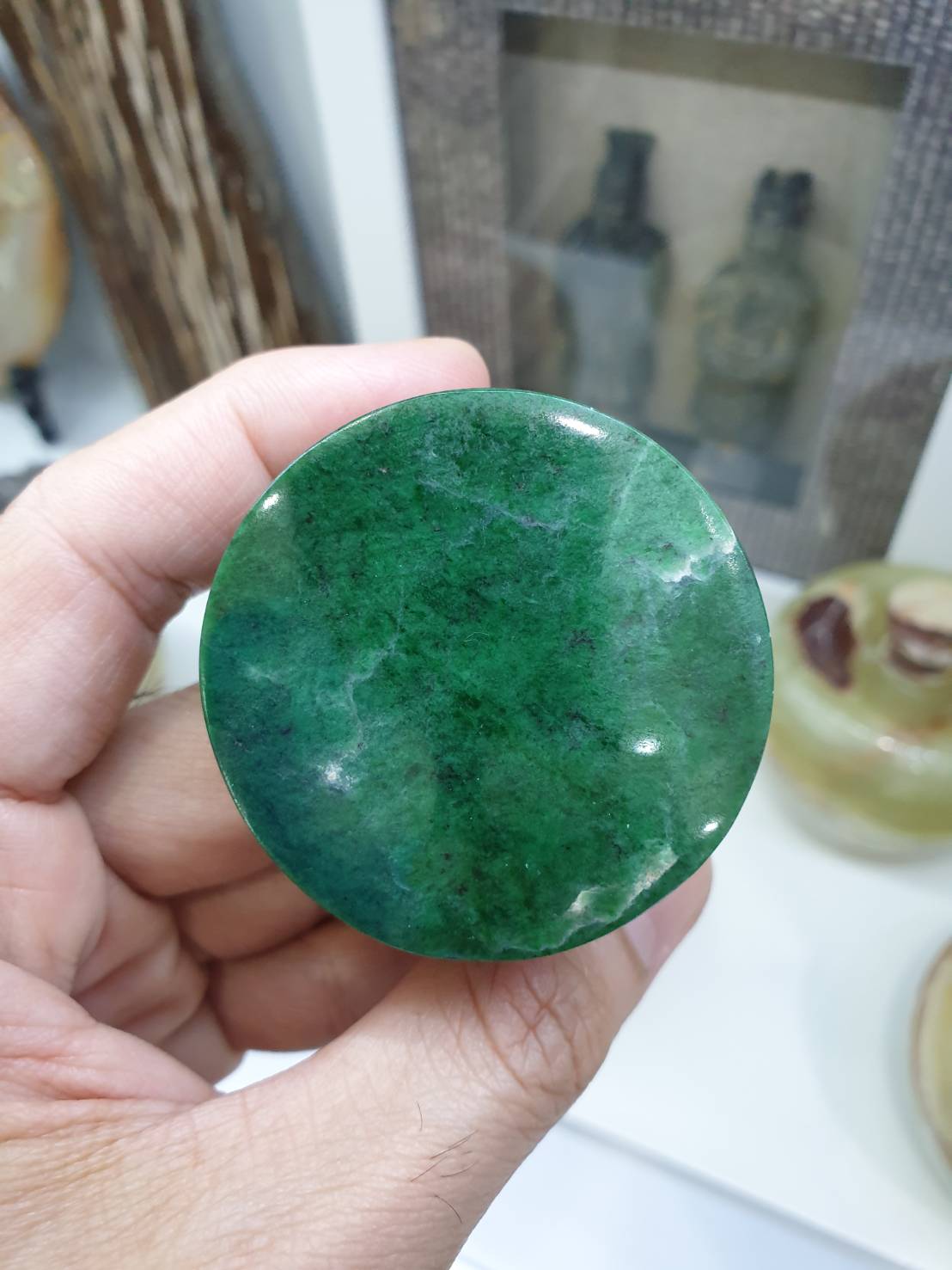 Mawsitsit Stone Paperweight - Chrome Green - Collectors Item - 5cm