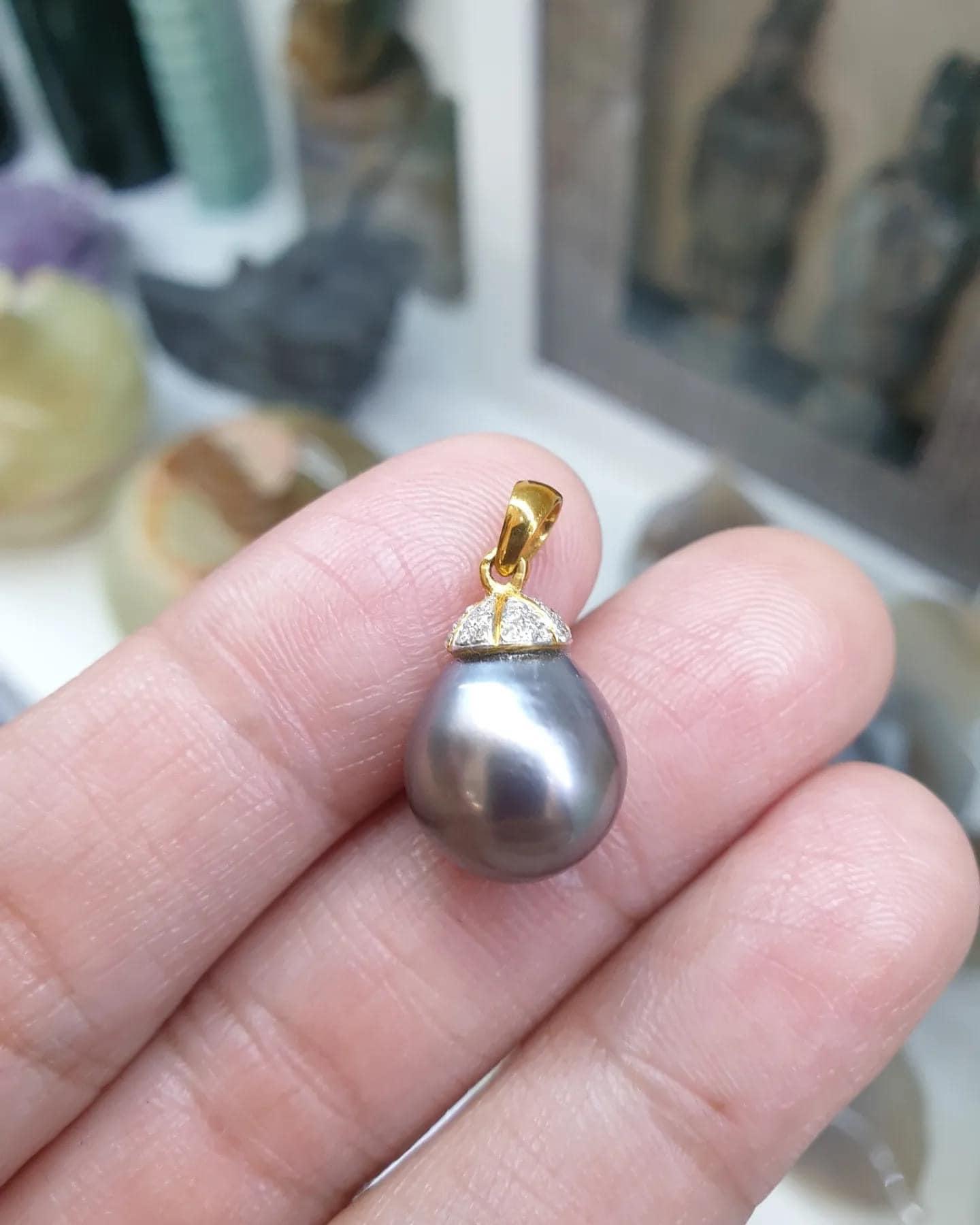 South Sea Pearl Pendant | 18K Gold & Diamonds