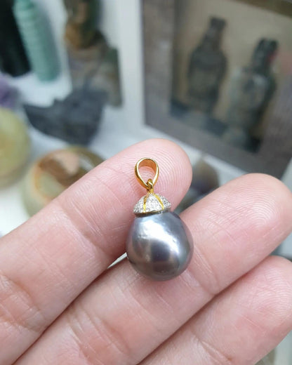 South Sea Pearl Pendant | 18K Gold & Diamonds