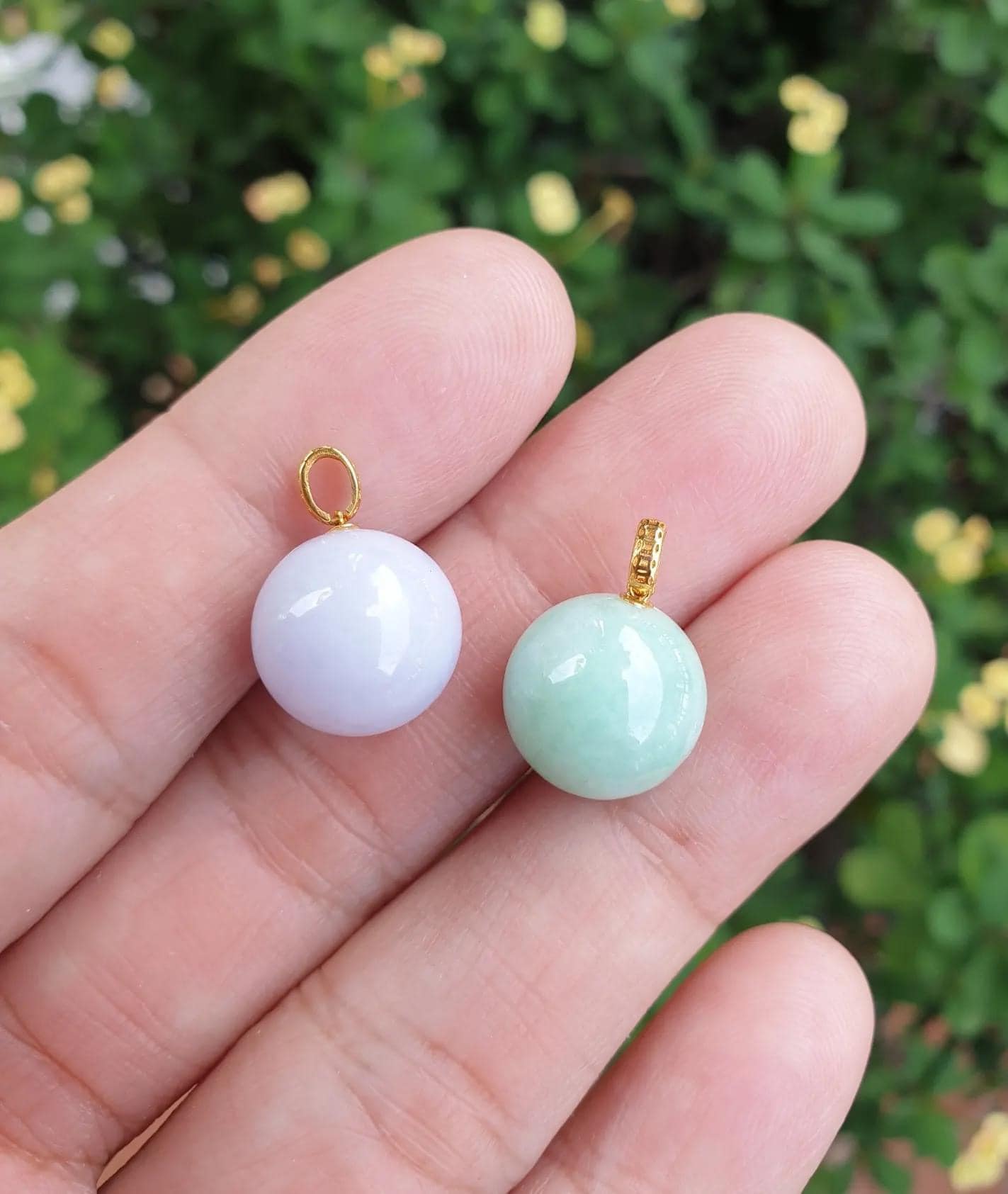 Jade Bead Pendant | 18K Gold & Fei Cui - Type A Jadeite | Cute Gift Idea for Her 🎀