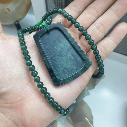 Jade Dragon Beaded Necklace (25 inch)