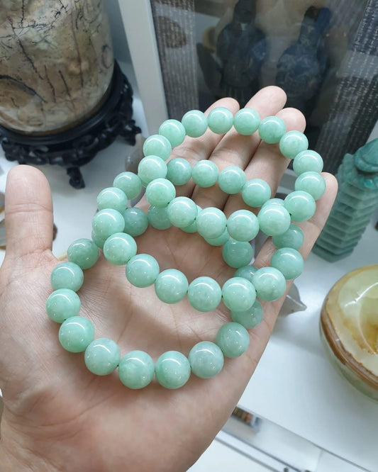 Jade Bracelet, Top-Grade Apple Green Jadeite Beads