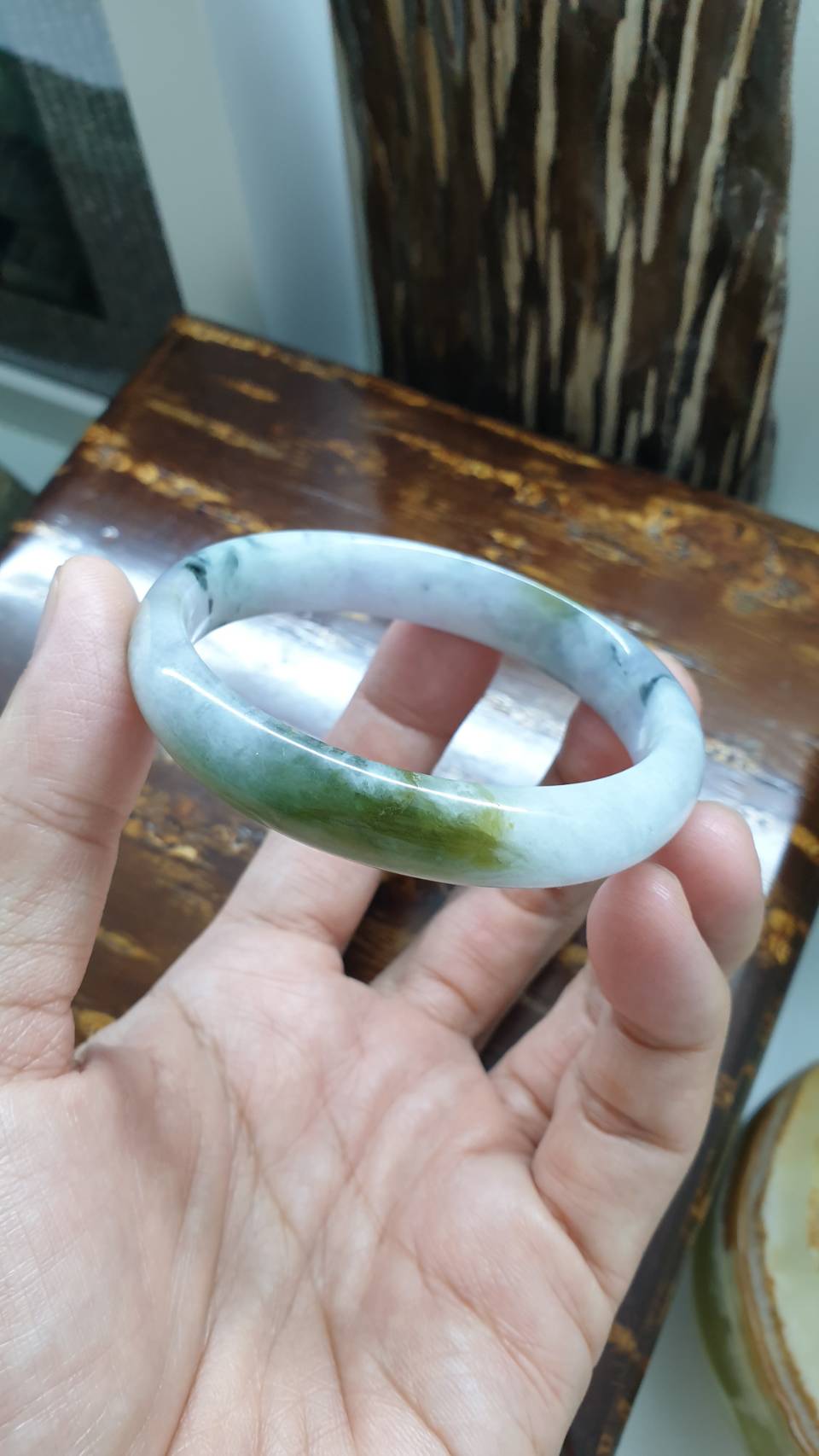 Natural Jade Bangle - Hok Lok Siew Size 56 Type A Myanmar Jadeite