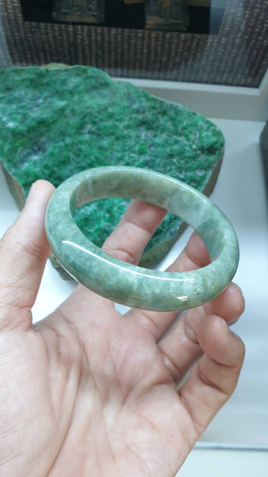 Jade Everyday Bangle S59 Type A Velvety Green Myanmar Natural Jadeite