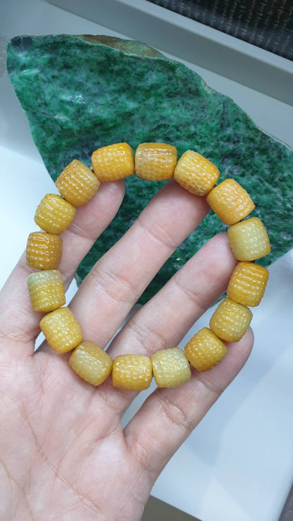 Gent's Honey Jade Bracelet 18cm Hammered Beads Type A Myanmar Jadeite