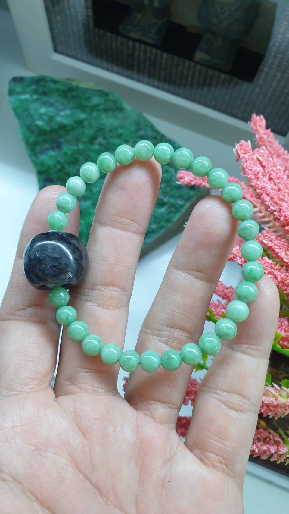 Apple Green Jade Stress Bracelet 17cm Spinning Charm Type A Myanmar Jadeite