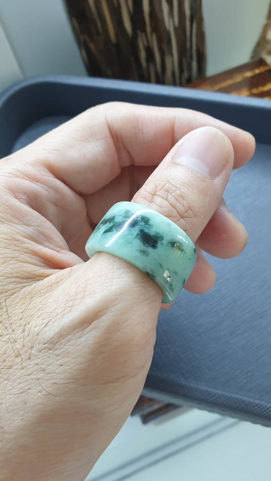 Jade Vintage Pipe Ring 11US Smoky Pastel Green Type A Myanmar Natural Jadeite