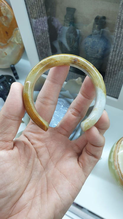 Jade Cuff Bangle Size 56 - 57 Hok Lok Siew Type A Natural Jadeite