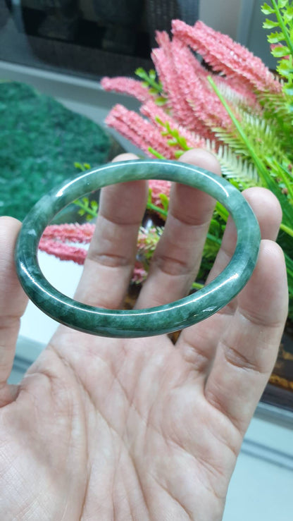 Cylindrical Jade Bangle S57.5 Slim Marbled Green Myanmar Natural Jadeite Type A