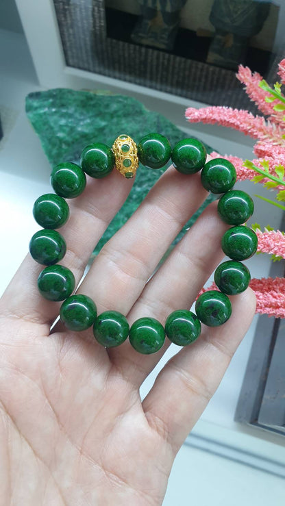 Mawsitsit Charmbracelet 17cm Emerald on 18K Gold Vintage Charm
