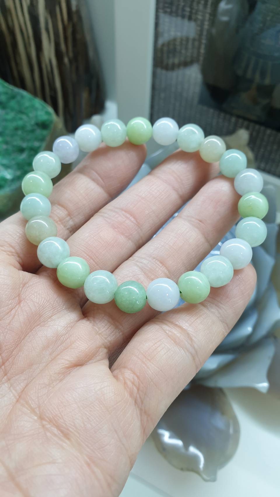 Soft-Toned Jade Bracelet (17 cm) | Type A Natural Jadeite | Handmade Vintage Beads