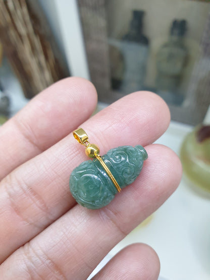 Jade Wu Lou Pendant | 9K Gold & Fei Cui - Type A Jadeite | Lucky Charm Jewelry