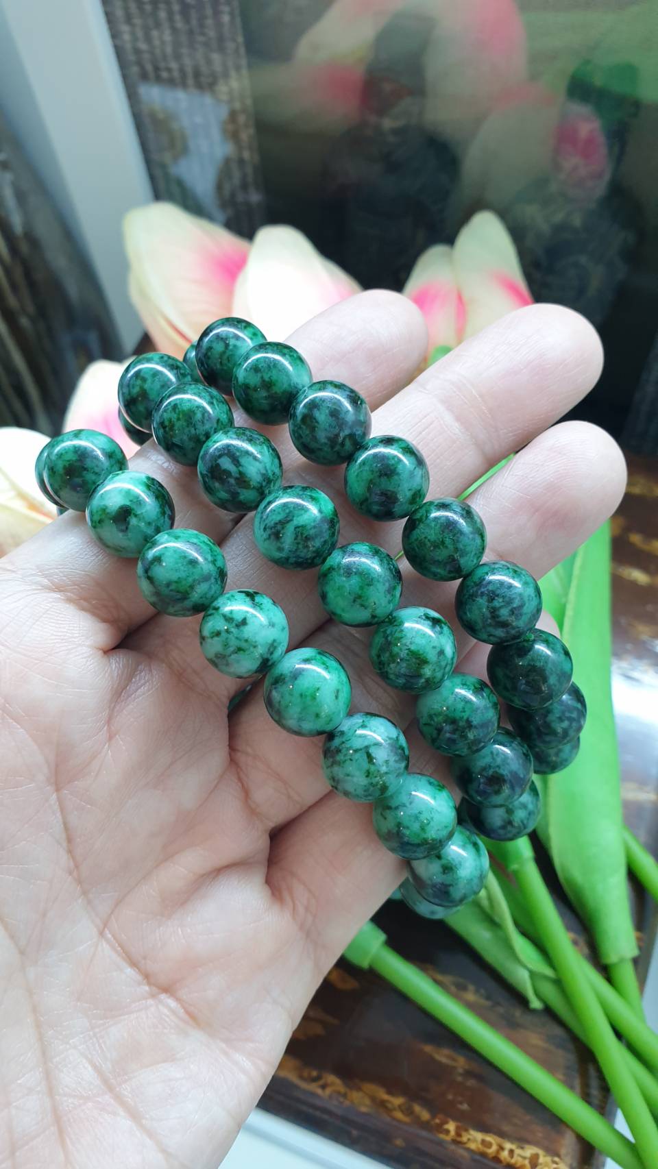 Natural Marbled Green Jadeite Bracelet 18cm with 11mm Beads - Selection