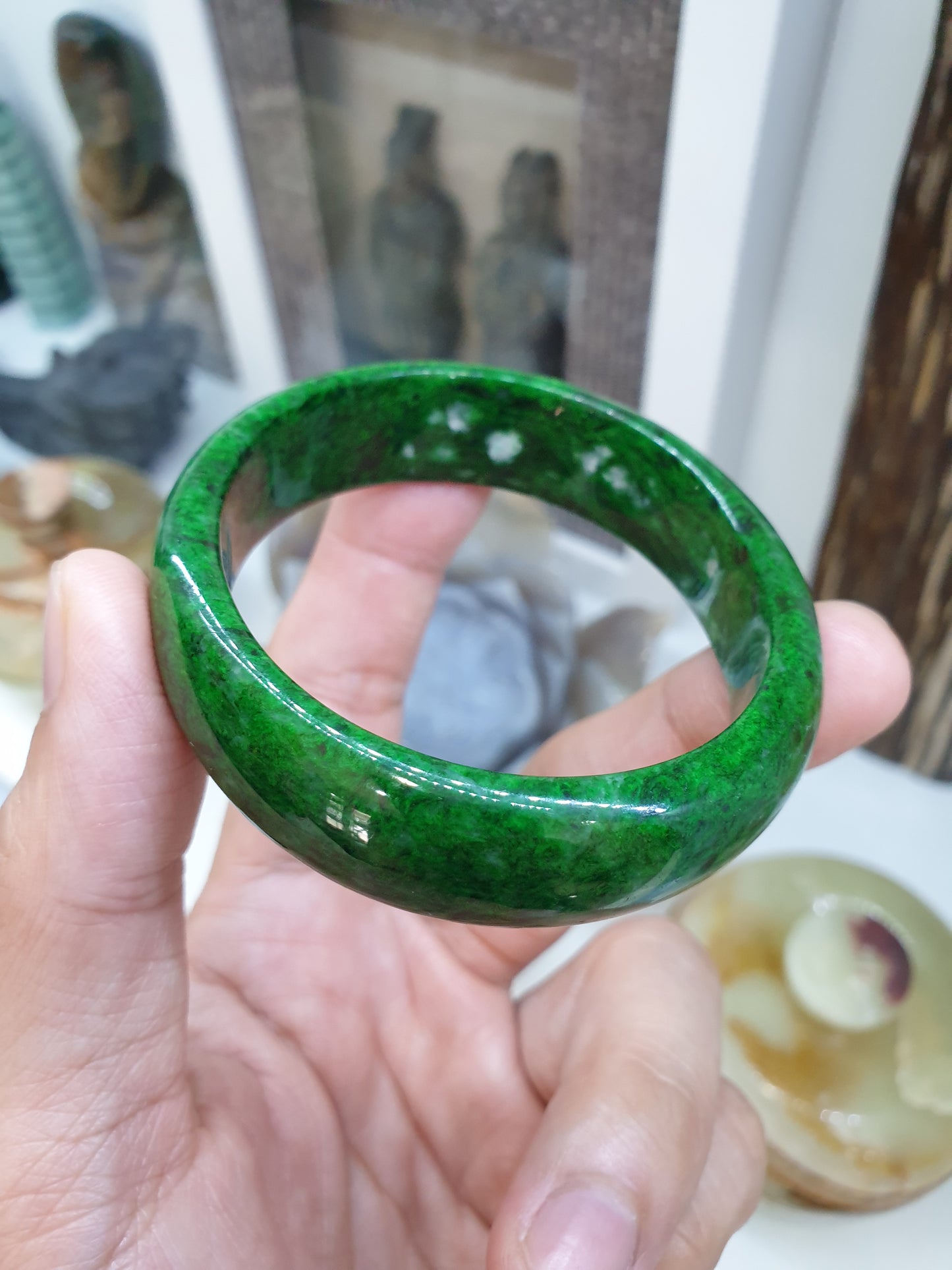 Mawsitsit Jade Egg Bangle (Size 60) | Original Mawsitsit Stone | Luxury Wrist Candy