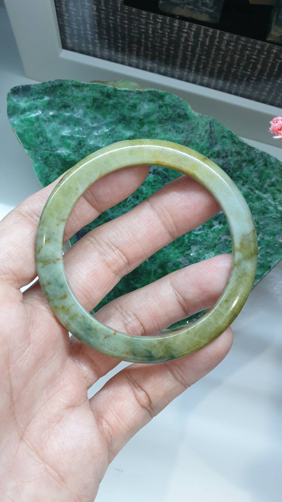 Honey Green Jade Slim Bangle S58.5 Myanmar Type A Jadeite 4.5mm Width