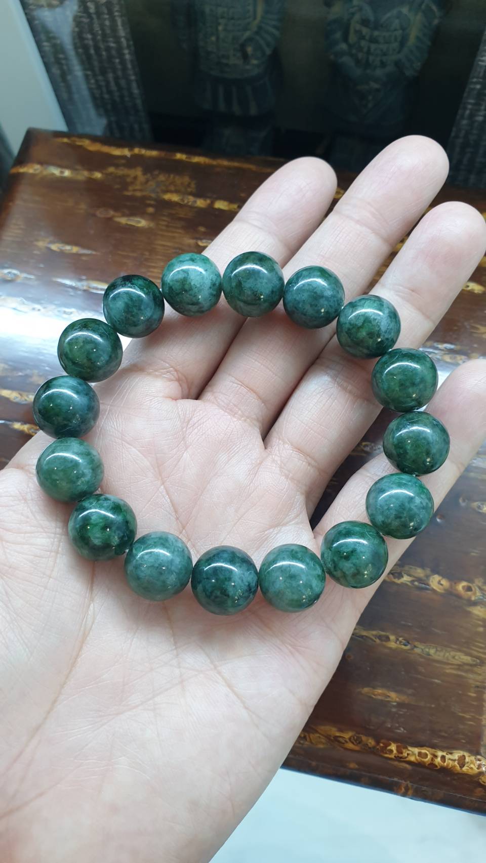 Gent's Style Marbled Green Jadeite Bracelet with 13.5mm Vintage Beads