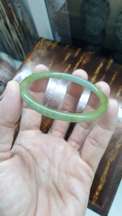 Honey Green Jadeite Bangle Cylindrical Size 57-58 Type A Jadeite