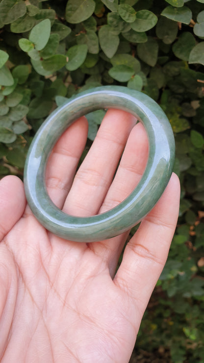 Green Jade Cylindrical Bangle S57.5 Fei Cui Type A Burma Jadeite