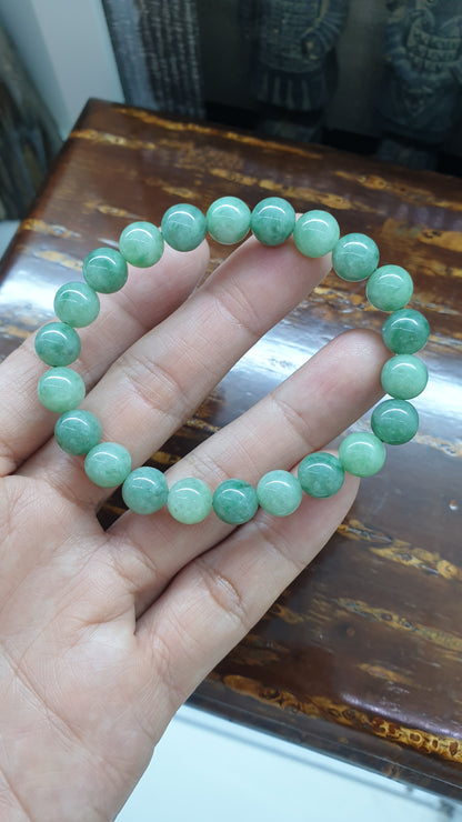 Type A Natural Green Jadeite Beaded Bracelet 17cm with 9mm Beads