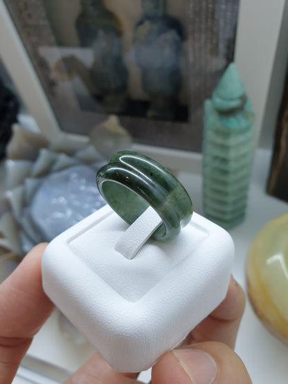 Green Jade Grooved Ring Type A Natural Jadeite Size 9.5 US 61