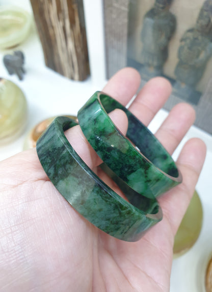 Green Jade Square Edge Bangle (S 51) | Fei Cui Type A Jadeite