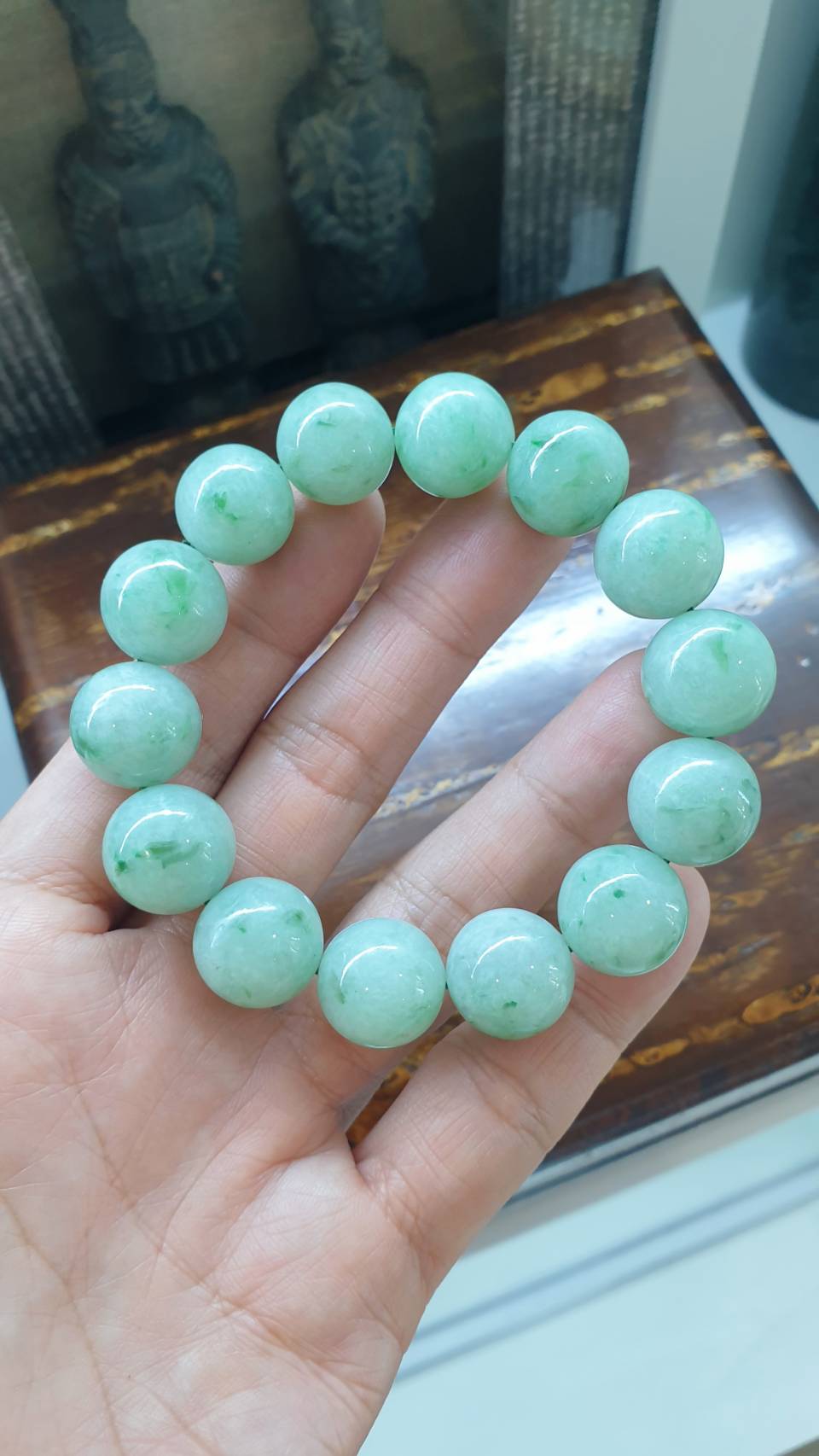 Luxury Jade Bracelet (17 cm, Selection) | Type A Natural Minty Green Jadeite | His or Hers Wrist Accessory