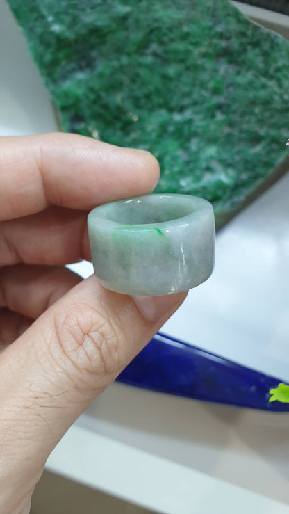 Green Jade Archers Ring 9US Elegant Gray Tone Type A Natural Myanmar Jadeite