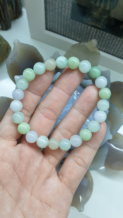 Soft-Toned Jade Bracelet (17 cm) | Type A Natural Jadeite | Handmade Vintage Beads