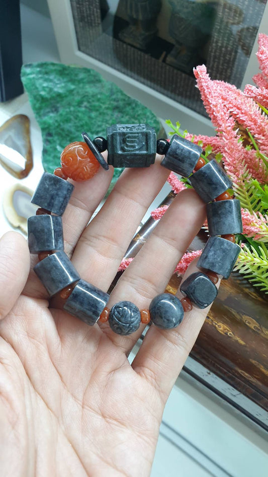 Type A Black Jadeite Bracelet 17cm with Mixed Beads and Red Jade Accents