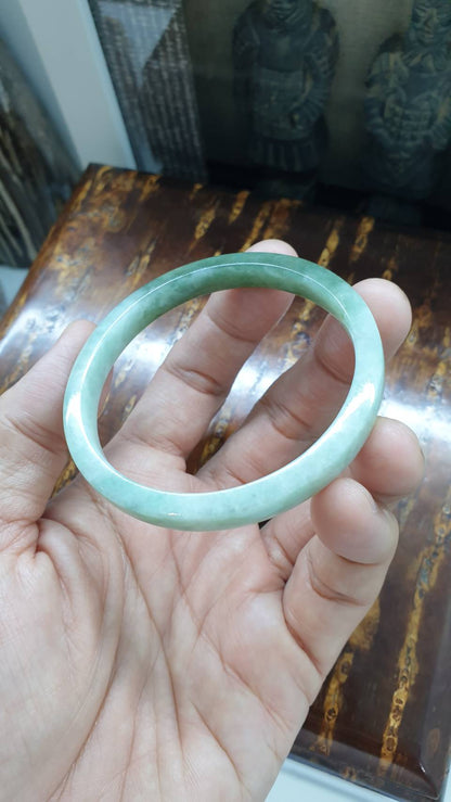 Green Jade Slim Bangle (Two-toned) (Size 56 - 57) | Type A Natural Jadeite