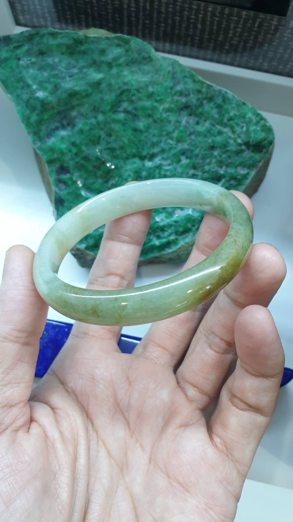 Hok Lok Siew Natural Jade Bangle S58.5 Fei Cui Type A Myanmar Jadeite