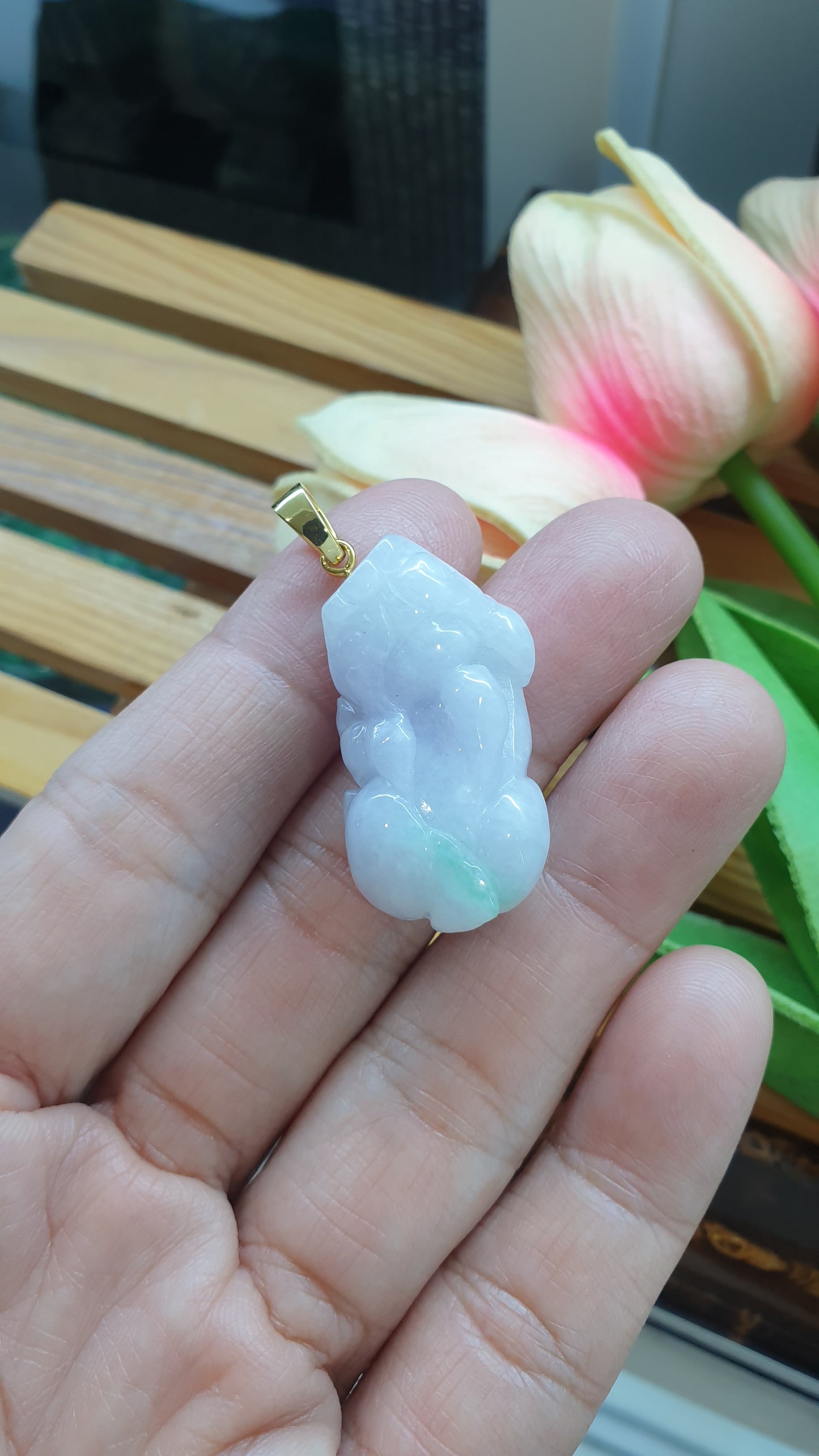 18K Gold Jade Pixiu Pendant Silky Lavender Fei Cui Myanmar Jadeite