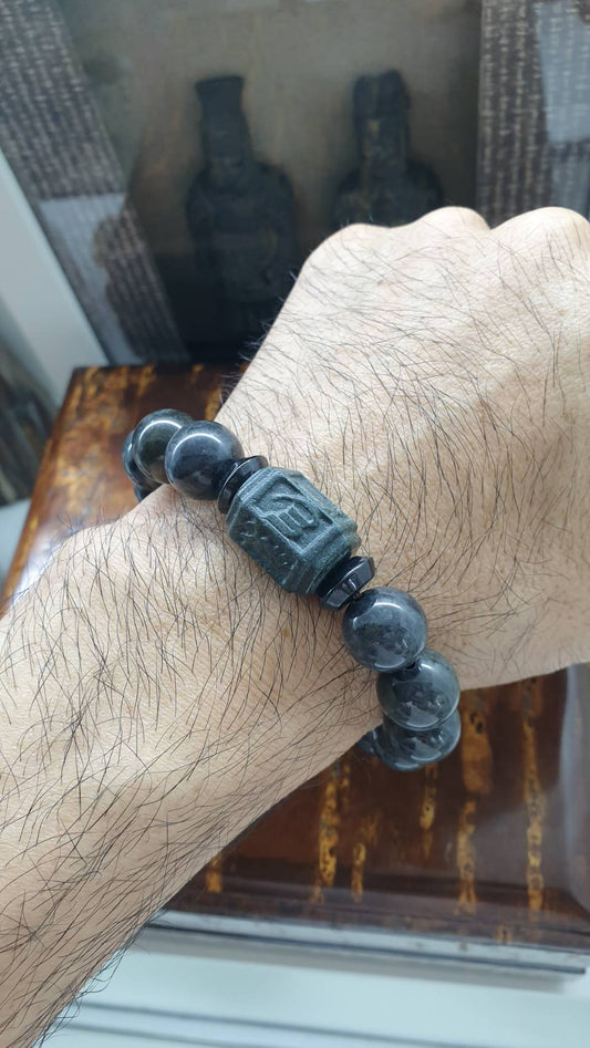 Black Jade Om Mani Padme Hum Bracelet (18 cm) | Type A Natural Jade | Gift Idea for Him 🎁