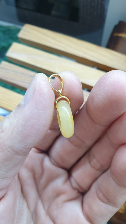 18K Gold Yellow Jade Ping An Kou Pendant Natural Myanmar Jadeite
