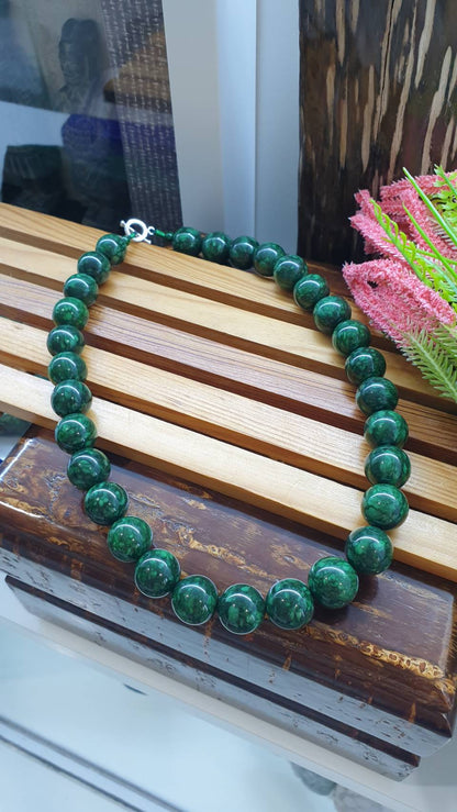 Mawsitsit Jade Necklace 18inch 9K White Gold Toggle Type A 14.5mm Myanmar Beads