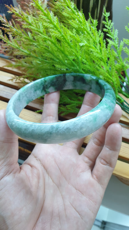 Plus Size Jade Bangle S82.8 Vibrant Green Fei Cui Type A Myanmar Jadeite