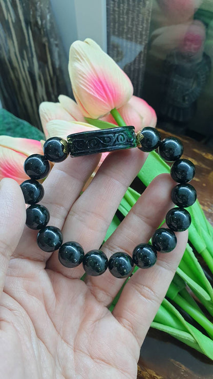 Vintage Black Jade Bracelet (17 cm) | 23K Gold & Type A Natural Jadeite | Good Fortune Beaded Jewelry
