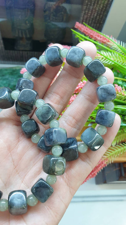 Cube Mabled Black Jade Bracelet 17cm Type A Natural Jadeite Spaced Beads