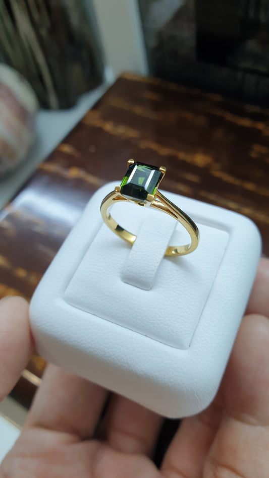 Green Tourmaline on 14K Gold Ring (Size 7 US)
